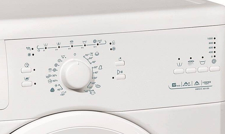 Interfata Whirlpool AWOC60100